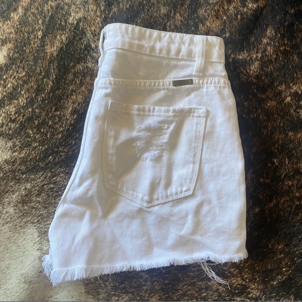 KanCan White High Waisted Shorts medium